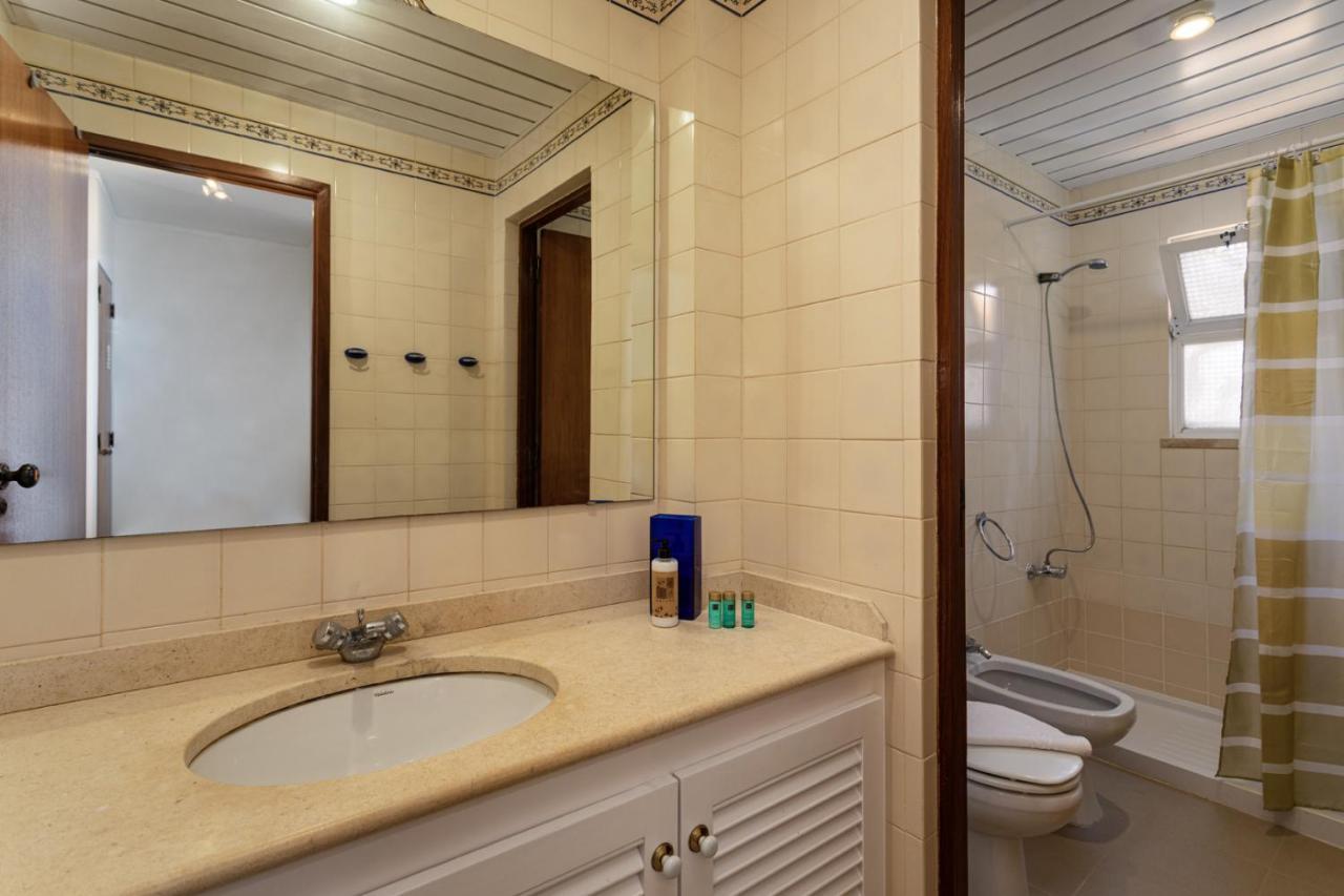 Hopstays Vilamoura All In - Marina View Apartment Quarteira Kültér fotó